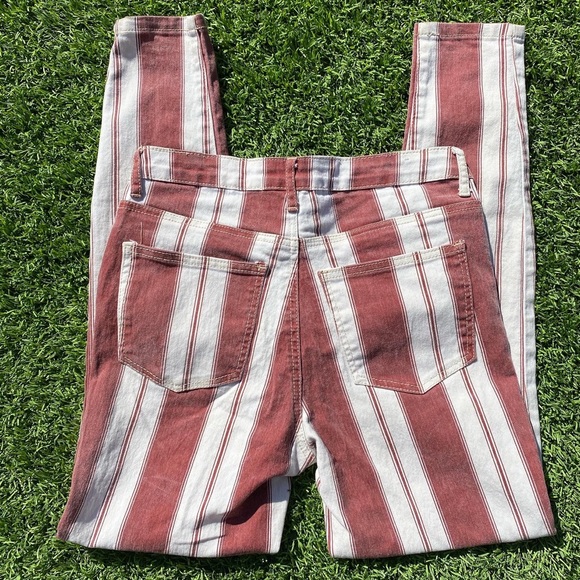 Forever 21 Khakis - Picture 2 of 3